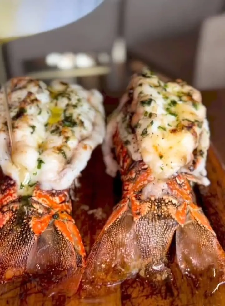 Lobster Muscular tails