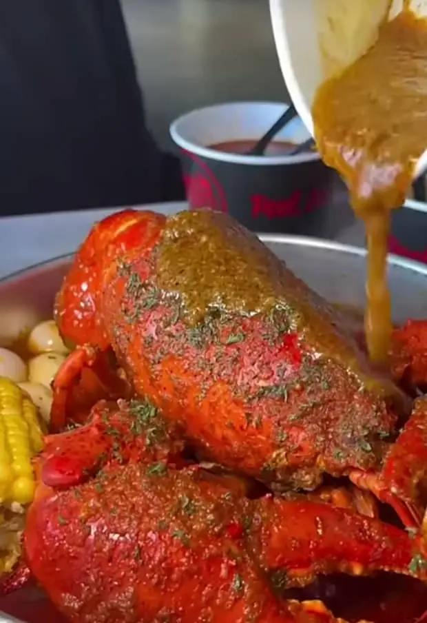 canadian lobster cooking